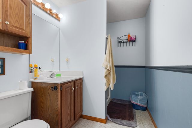 125 Heath Cliff Drive, Poplar Grove, IL 61065