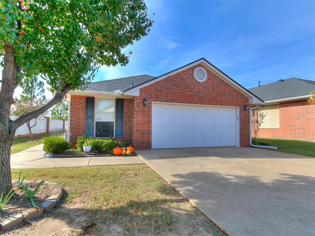 2110 NW 155th Street, Edmond, OK 73013