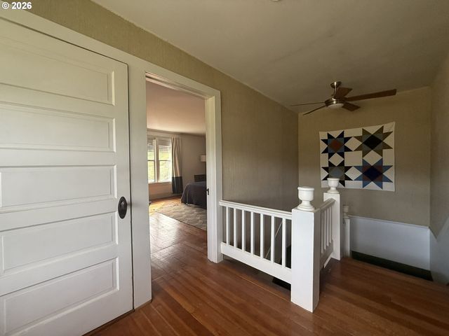 355 BANKS CREEK Rd, Sutherlin, OR 97479