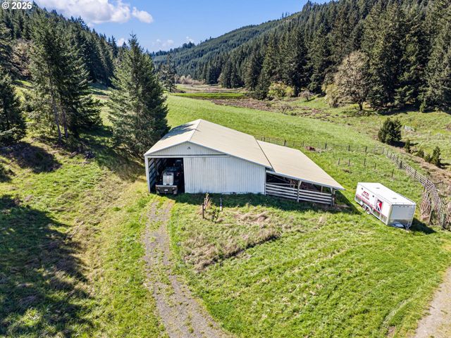 355 BANKS CREEK Rd, Sutherlin, OR 97479