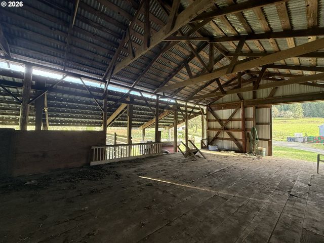 355 BANKS CREEK Rd, Sutherlin, OR 97479