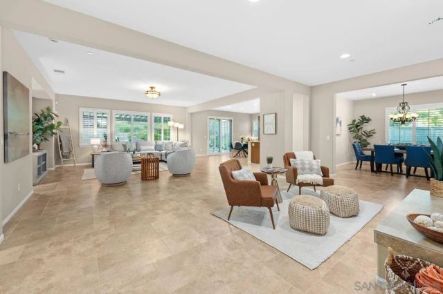 2690 Ponderosa Ct, Escondido, CA 92027