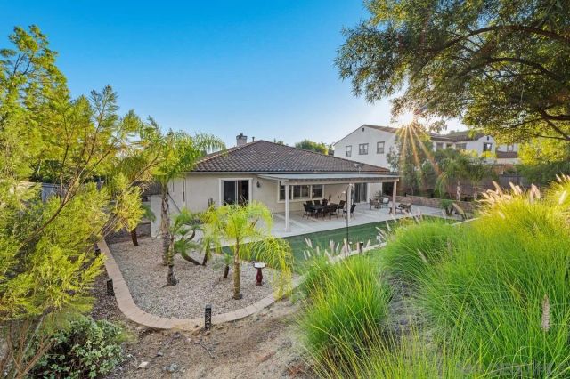 2690 Ponderosa Ct, Escondido, CA 92027