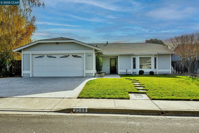 3588 Ballantyne Drive, Pleasanton, CA 94566