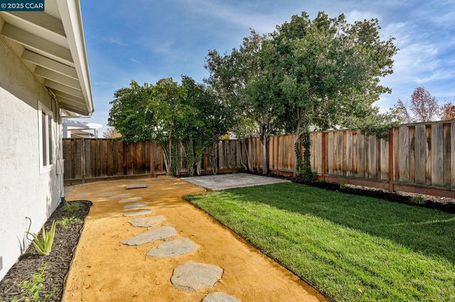 3588 Ballantyne Drive, Pleasanton, CA 94566