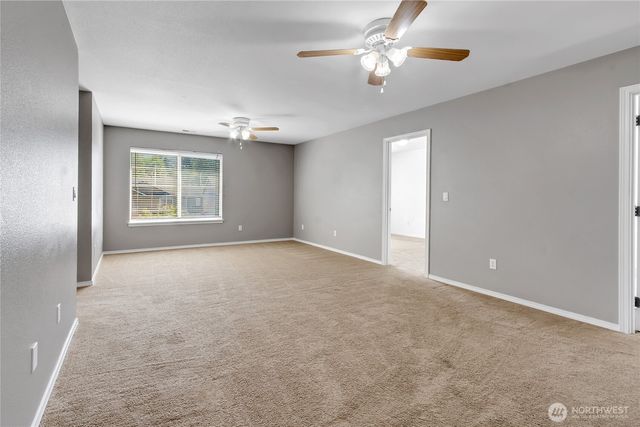 13604 116th Avenue Ct E, Puyallup, WA 98374