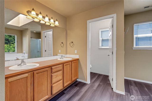 13604 116th Avenue Ct E, Puyallup, WA 98374