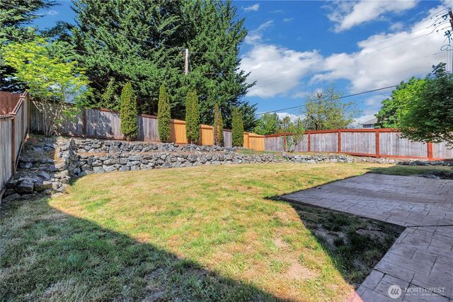 13604 116th Avenue Ct E, Puyallup, WA 98374