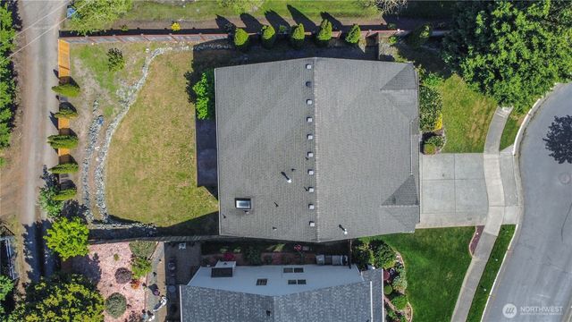 13604 116th Avenue Ct E, Puyallup, WA 98374