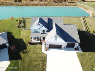 1600 Falcon Cove, Waterville, OH 43566