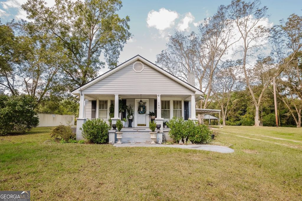 186 Liberty Hill Road, Milner, GA 30257