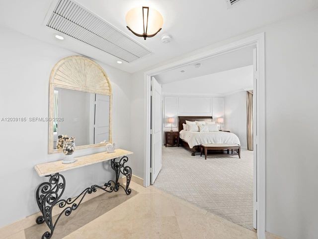 2110 N Ocean Boulevard 21B, Fort Lauderdale, FL 33305