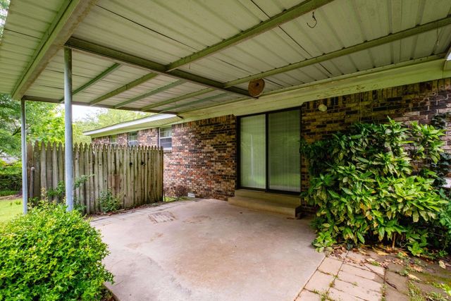 6809 Sandpiper, Little Rock, AR 72205