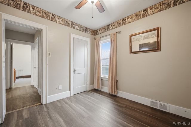 7813 Edison Avenue, Niagara Falls, NY 14304