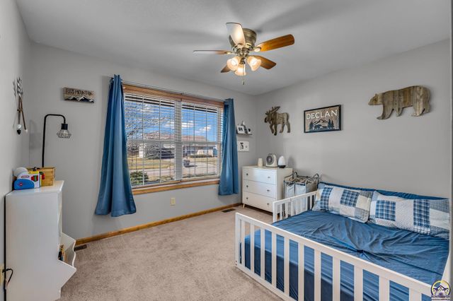 3704 NW Cherry Creek DR, Topeka, KS 66618