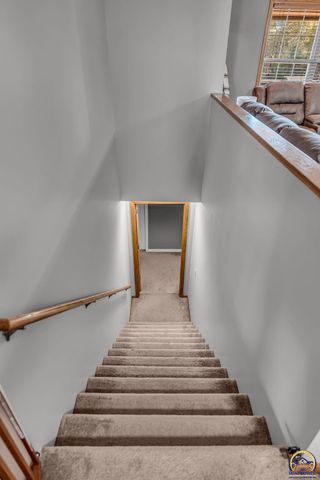 3704 NW Cherry Creek DR, Topeka, KS 66618