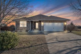 3704 NW Cherry Creek DR, Topeka, KS 66618