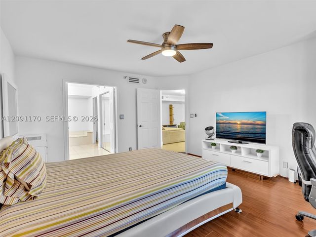 3530 Mystic Pointe Dr 2002, Aventura, FL 33180