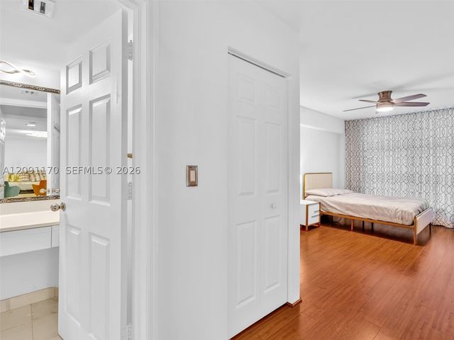 3530 Mystic Pointe Dr 2002, Aventura, FL 33180