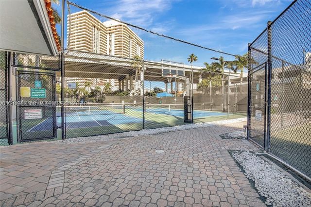 3530 Mystic Pointe Dr 2002, Aventura, FL 33180