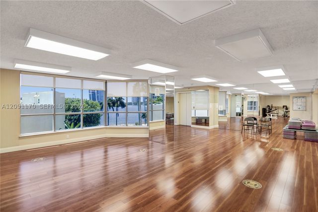 3530 Mystic Pointe Dr 2002, Aventura, FL 33180