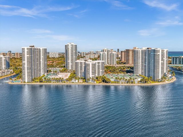 3530 Mystic Pointe Dr 2002, Aventura, FL 33180