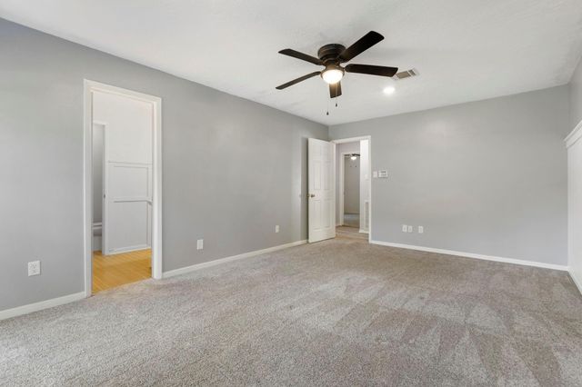 3622 Hill Springs Drive, Houston, TX 77345