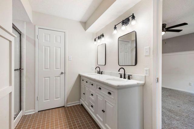 3622 Hill Springs Drive, Houston, TX 77345