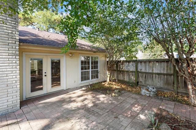 3622 Hill Springs Drive, Houston, TX 77345