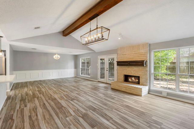 3622 Hill Springs Drive, Houston, TX 77345