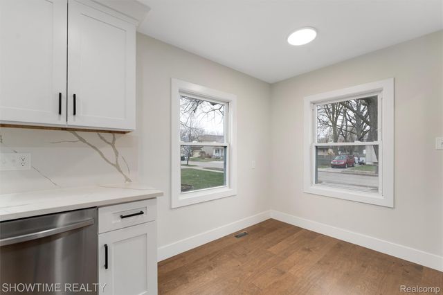 769 Coolidge Avenue, Clawson, MI 48017