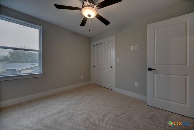 701 S Hudson Street, Flatonia, TX 78941