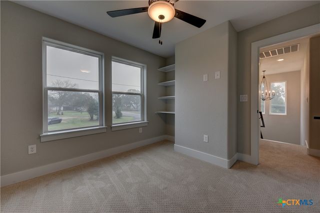 701 S Hudson Street, Flatonia, TX 78941