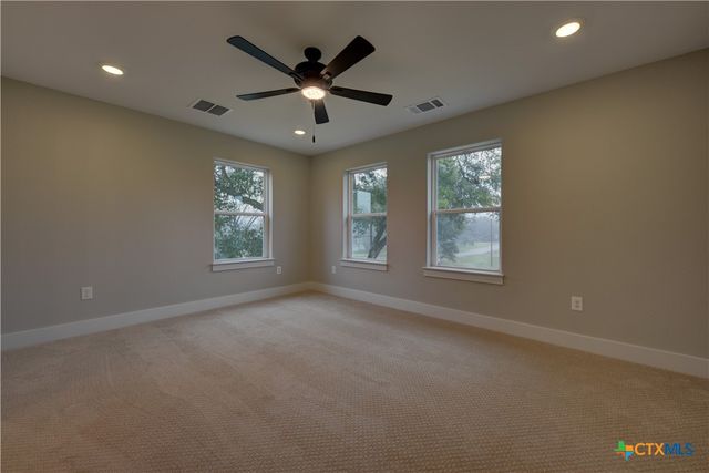 701 S Hudson Street, Flatonia, TX 78941
