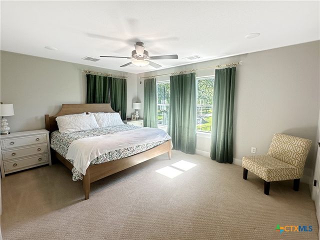 701 S Hudson Street, Flatonia, TX 78941