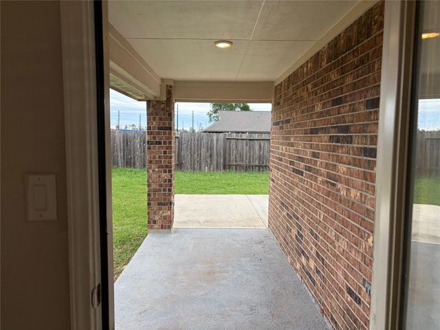 24307 Hampton Terrace Lane, Spring, TX 77389