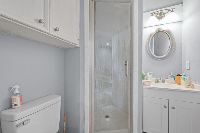 1013 Chestnut ST B1, San Marcos, TX 78666