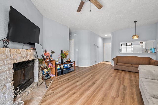 1013 Chestnut ST B1, San Marcos, TX 78666