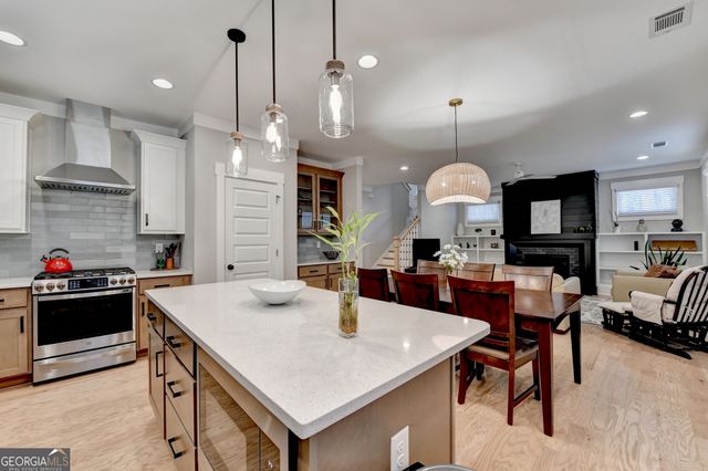 3206 Mchenry Avenue, Scottdale, GA 30079