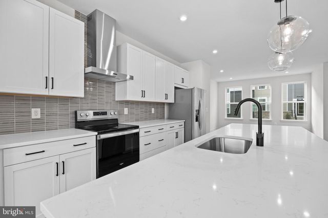 17924 ALICIA AVE, Dumfries, VA 22026