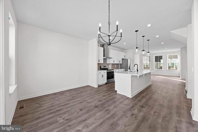 17924 ALICIA AVE, Dumfries, VA 22026