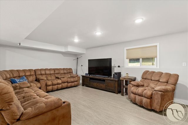 2027 St Andrews Drive, Billings, MT 59105