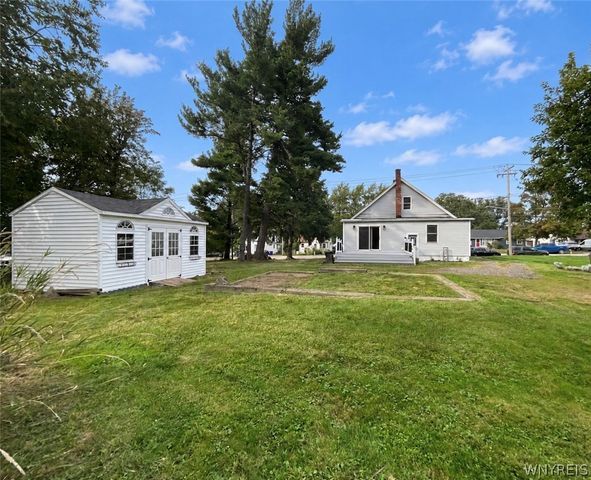 5427 Berg Road, Orchard Park, NY 14218