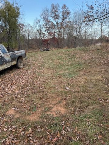 1240 Deepwoods RD, Hardy, VA 24101