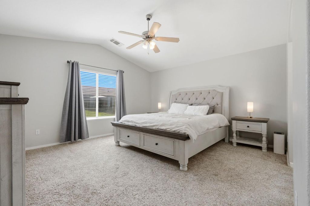 Image 31 of property listing at 1849 W Spring Crest Street, Hanford, CA 93230