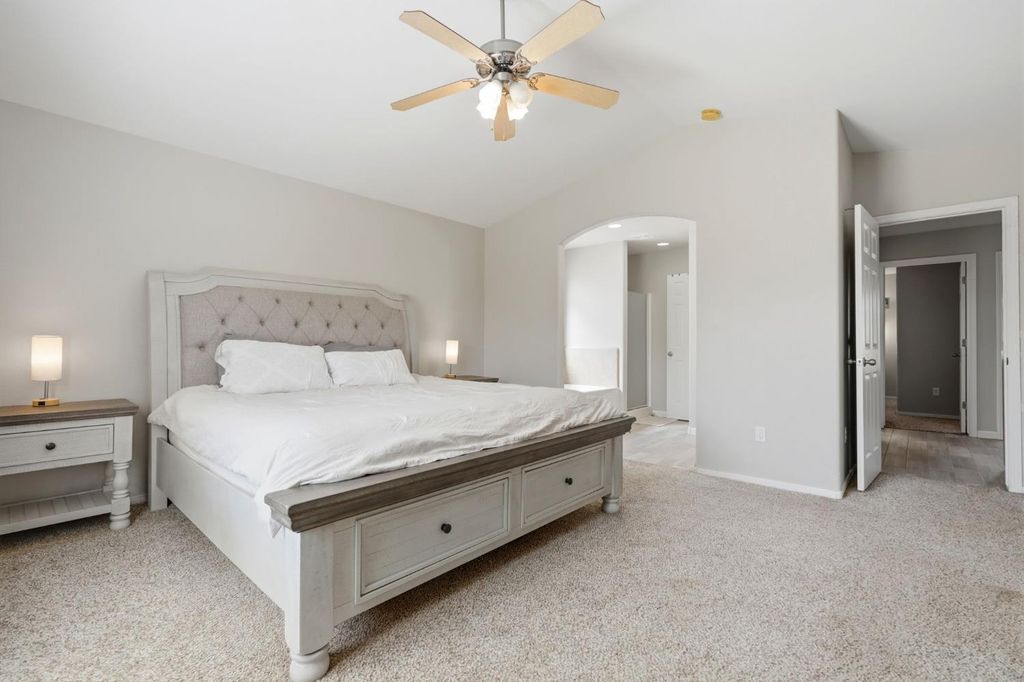 Image 32 of property listing at 1849 W Spring Crest Street, Hanford, CA 93230