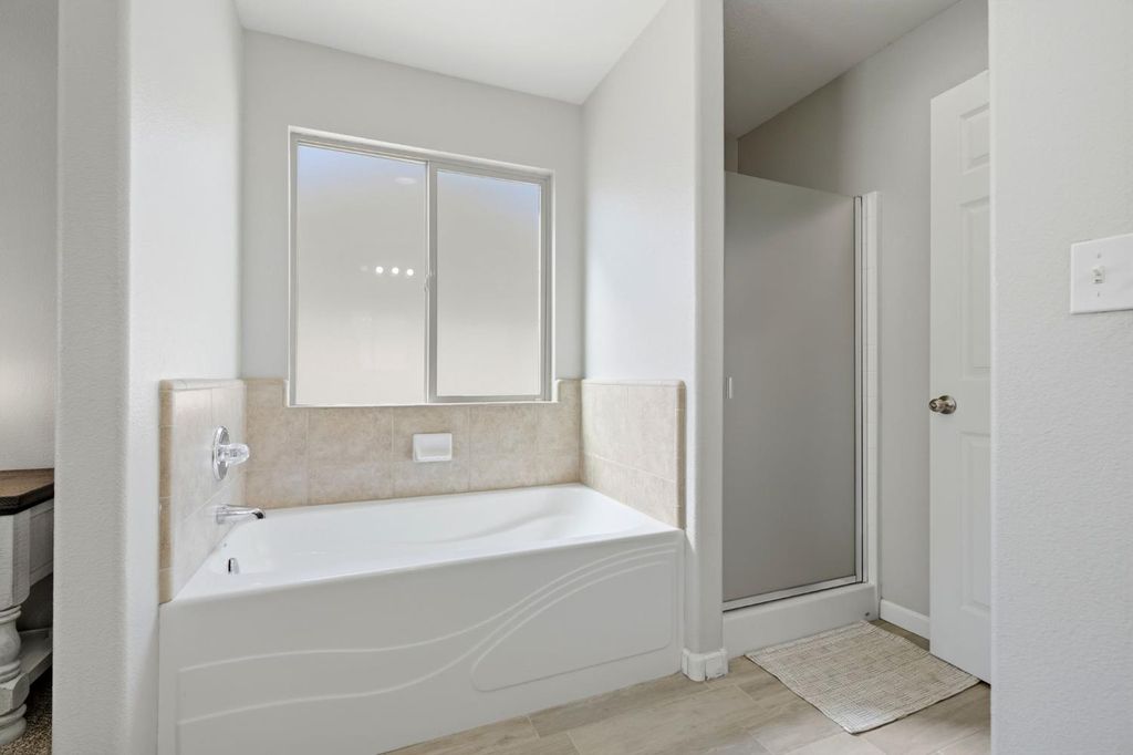 Image 36 of property listing at 1849 W Spring Crest Street, Hanford, CA 93230