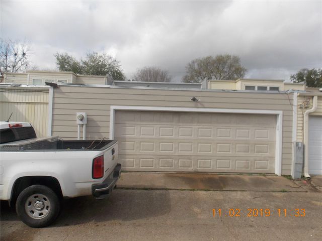 9411 Bassoon Drive, Houston, TX 77025