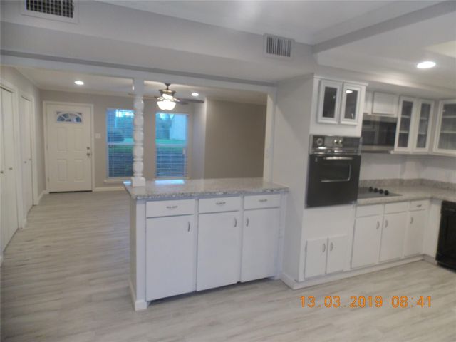 9411 Bassoon Drive, Houston, TX 77025