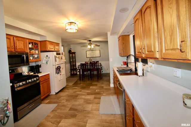 314 DUNDEE Road, East Peoria, IL 61611